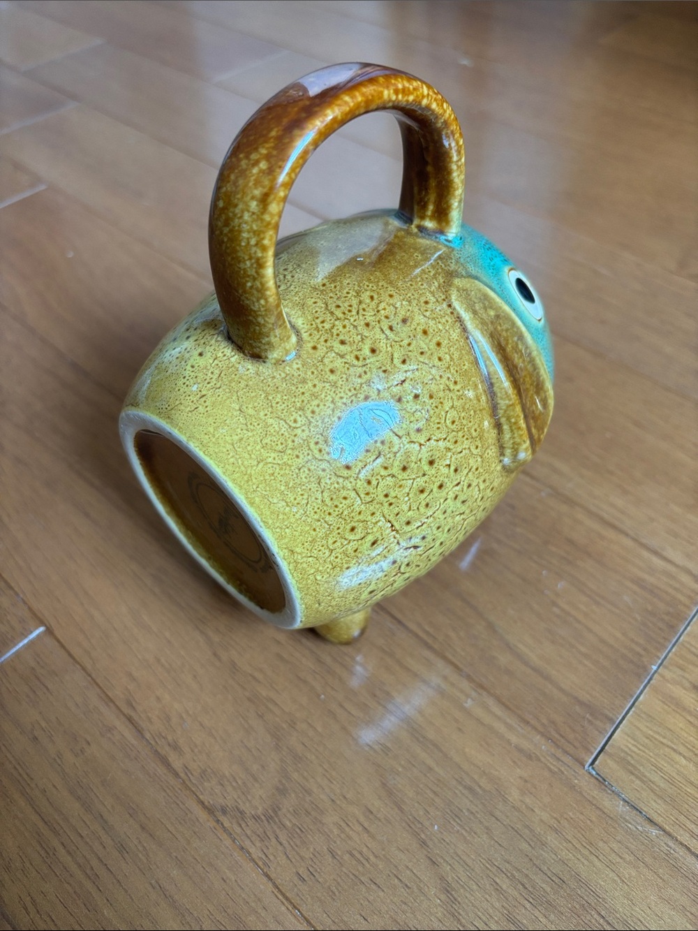 Pacifica Ceramic Happy Feet Dog Mug - Picture 4 of 6